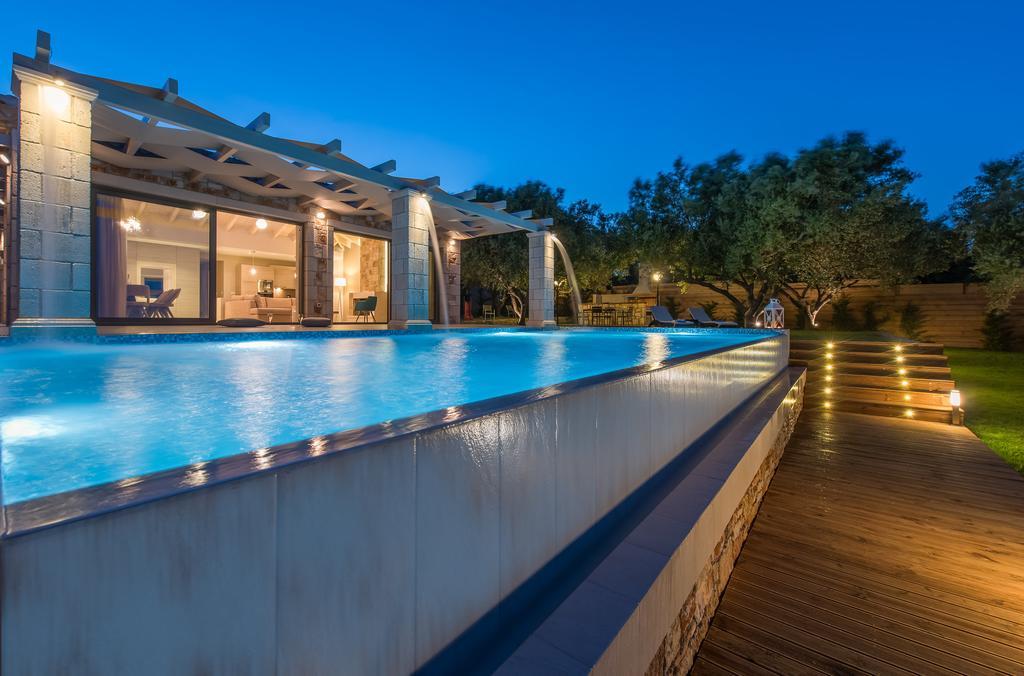 Avra Luxury Villa & Spa Keri Quarto foto